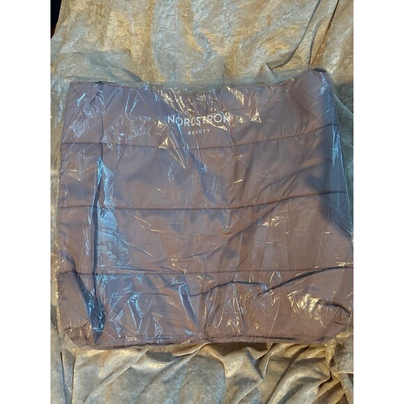 Nordstrom Handbags - Nordstrom beauty tote